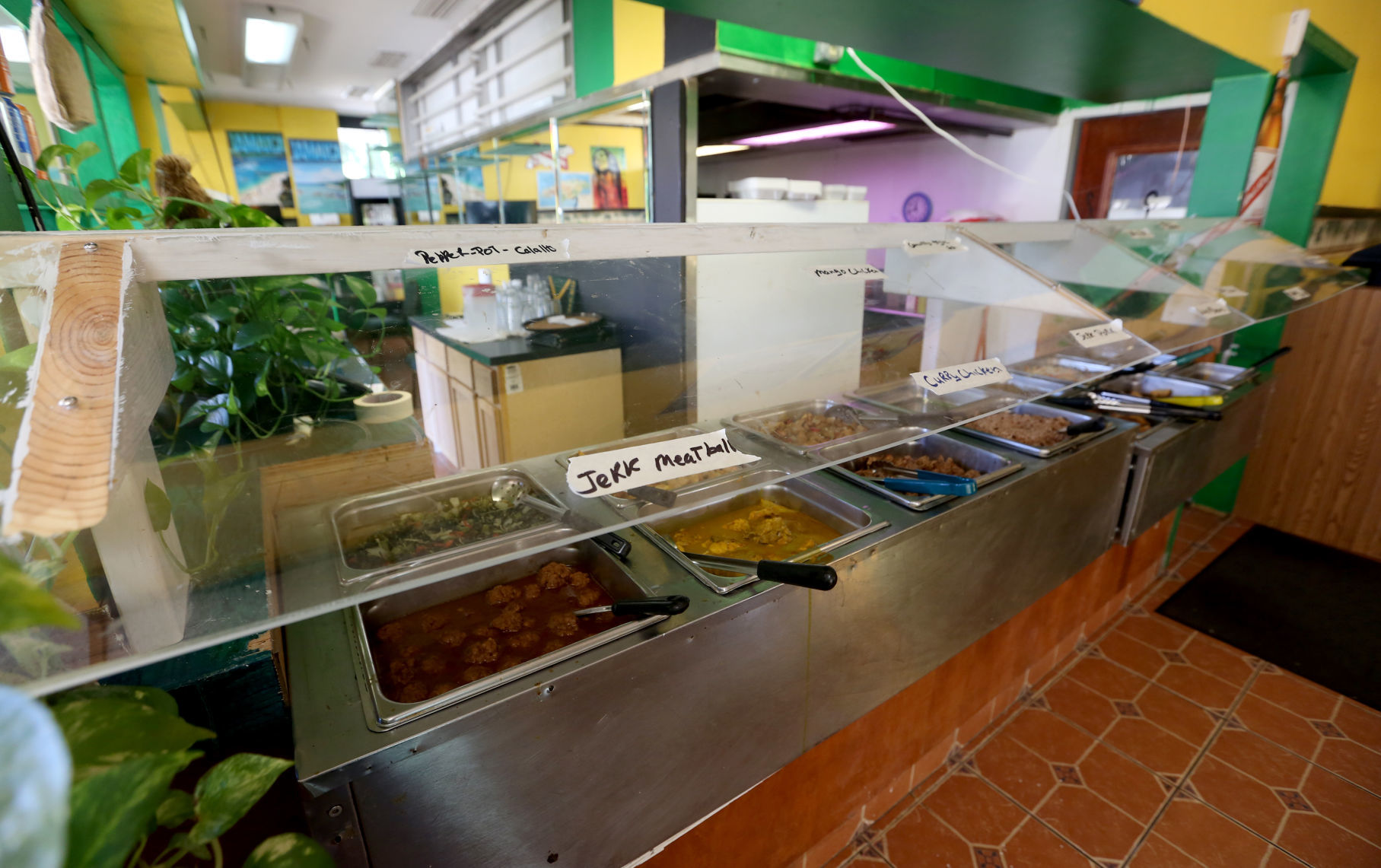 DAVID'S JAMAICAN CUISINE